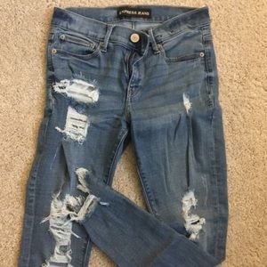 Distressed Express Jeggings